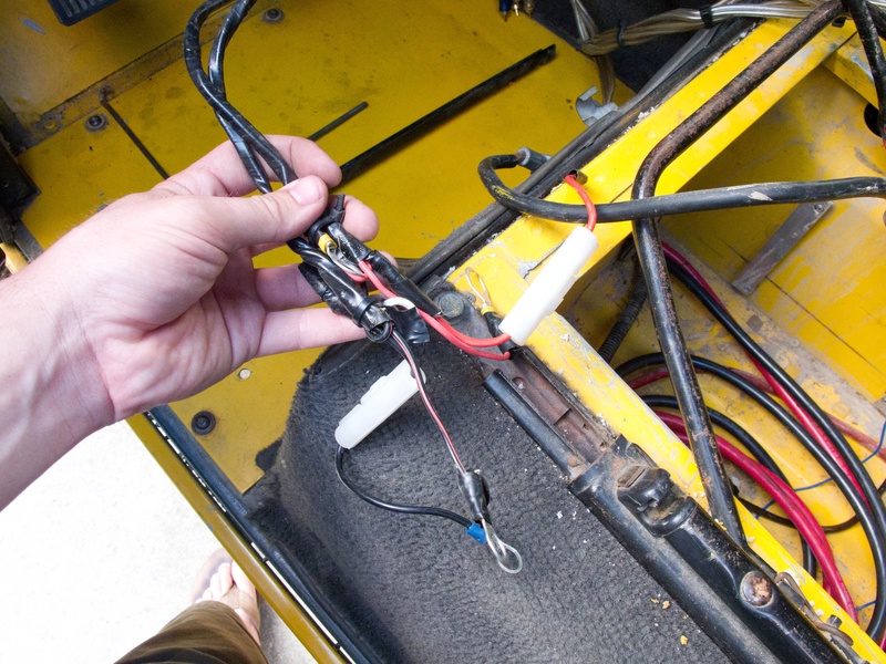 yeah-lets-just-use-more-electrical-tape_4769973168_o