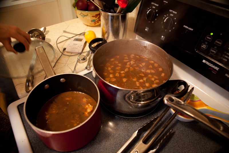 gumbo-with-and-without-sausage_4490722393_o