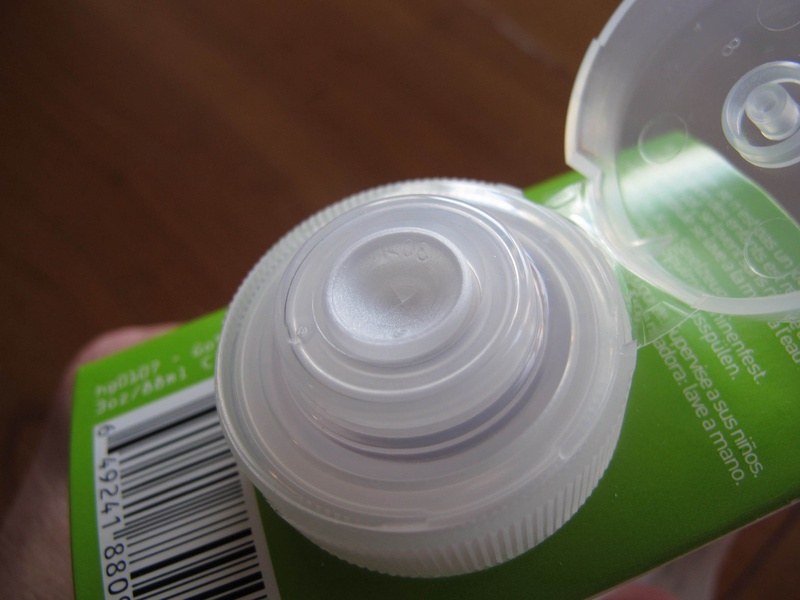 lid-squeezed_4965155361_o