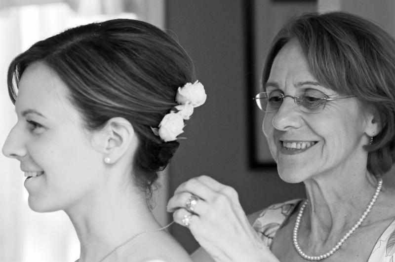 chris-and-rachel-006bw_3763991267_o