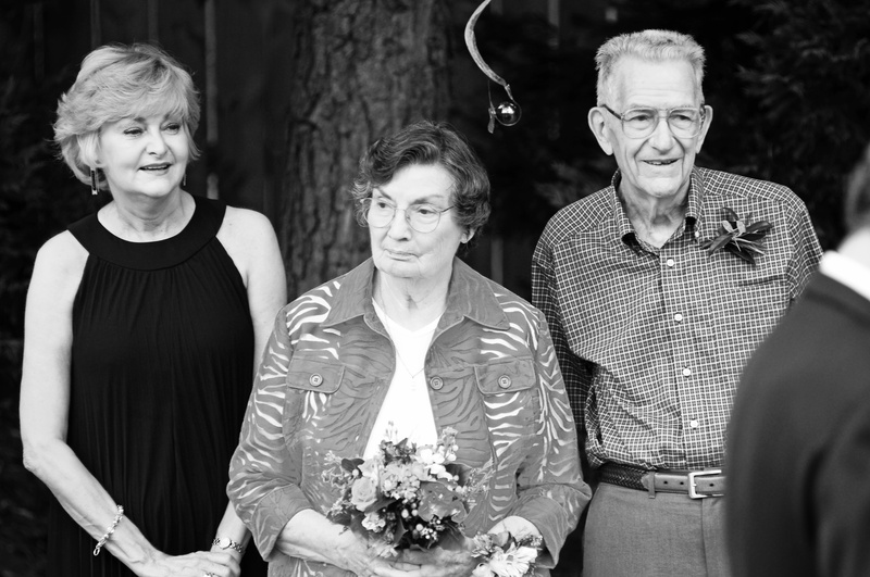 chris-and-rachel-108bw_3764923024_o