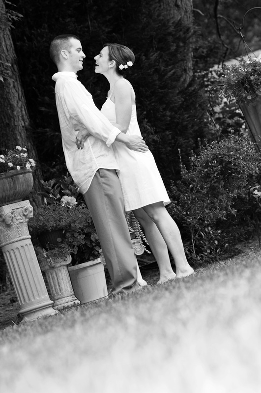 chris-and-rachel-191bw_3764216487_o