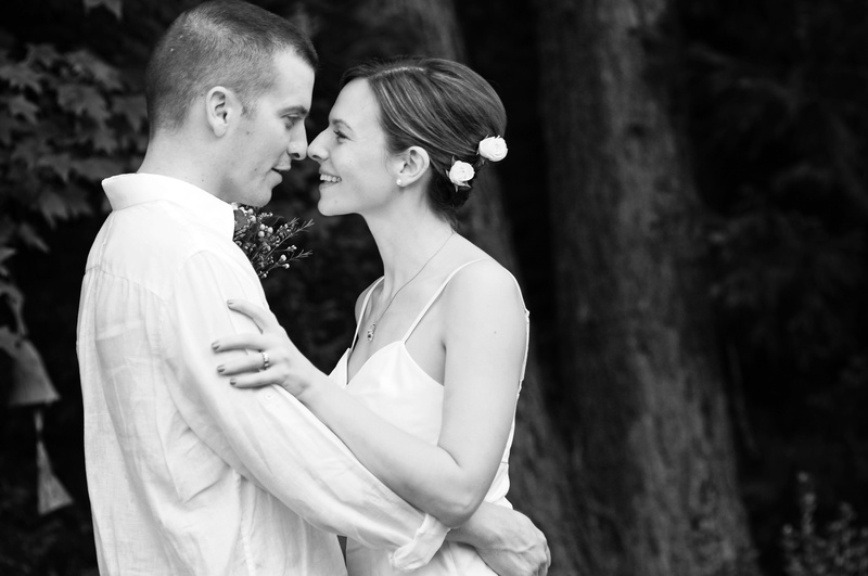 chris-and-rachel-197bw_3764222593_o