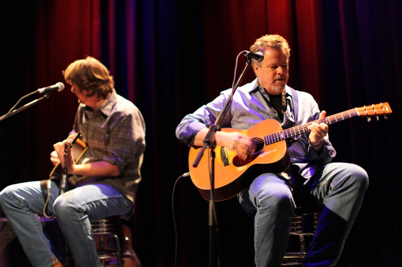 bruce-robison-and-robert-earl-keen---blue-note-columbia-mo-07-nov-2009_4085319778_o