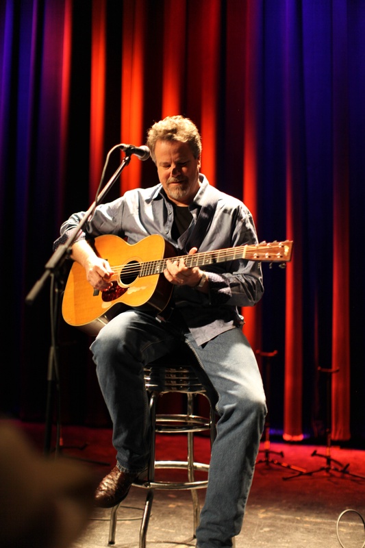 robert-earl-keen---blue-note-columbia-mo-07-nov-2009_4084568301_o