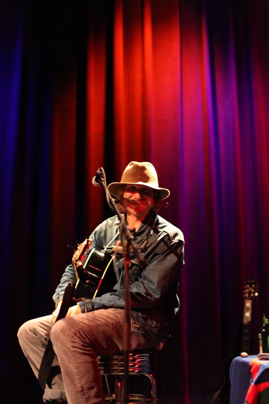 todd-snider---blue-note-columbia-mo-07-nov-2009_4085311772_o